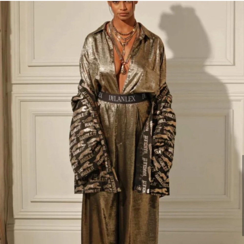 Dylanlex Metallic Wide-Leg Pants in Gold - Picture 6 of 11